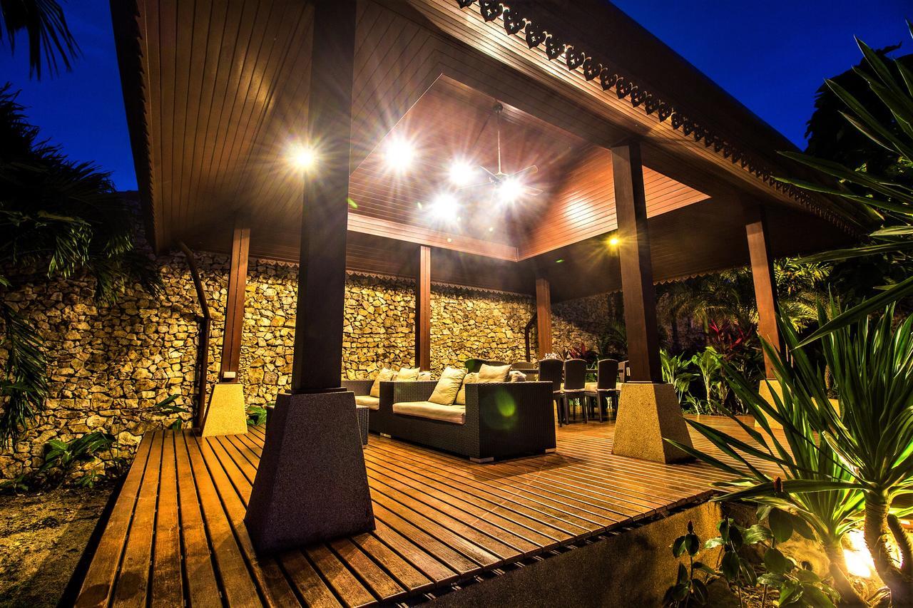 Erawan Villa Hotel Bang Rak Beach  Buitenkant foto