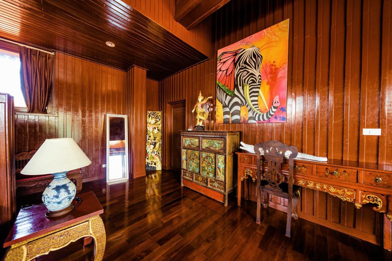 Erawan Villa Hotel Bang Rak Beach  Buitenkant foto
