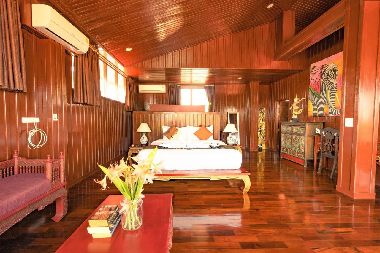 Erawan Villa Hotel Bang Rak Beach  Buitenkant foto